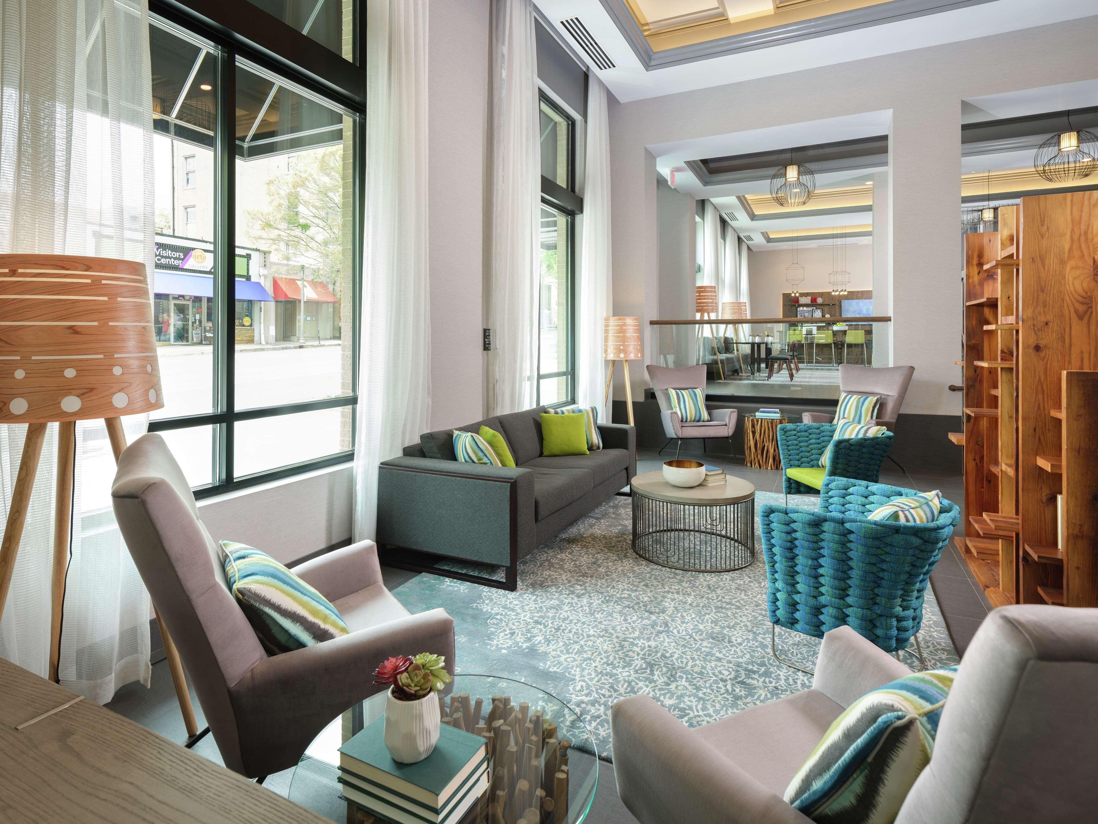 Hampton Inn & Suites Atlanta Decatur/Emory Ngoại thất bức ảnh