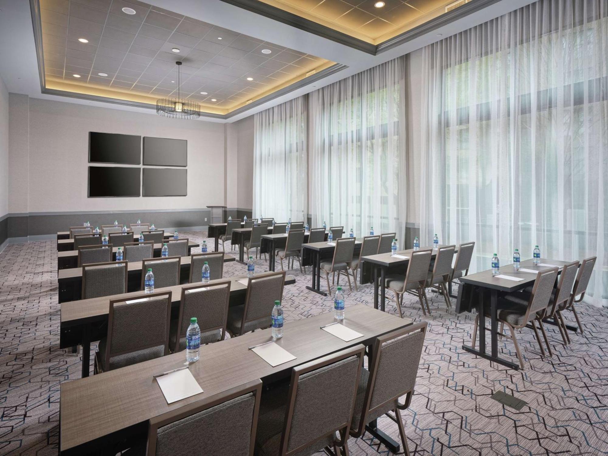 Hampton Inn & Suites Atlanta Decatur/Emory Ngoại thất bức ảnh