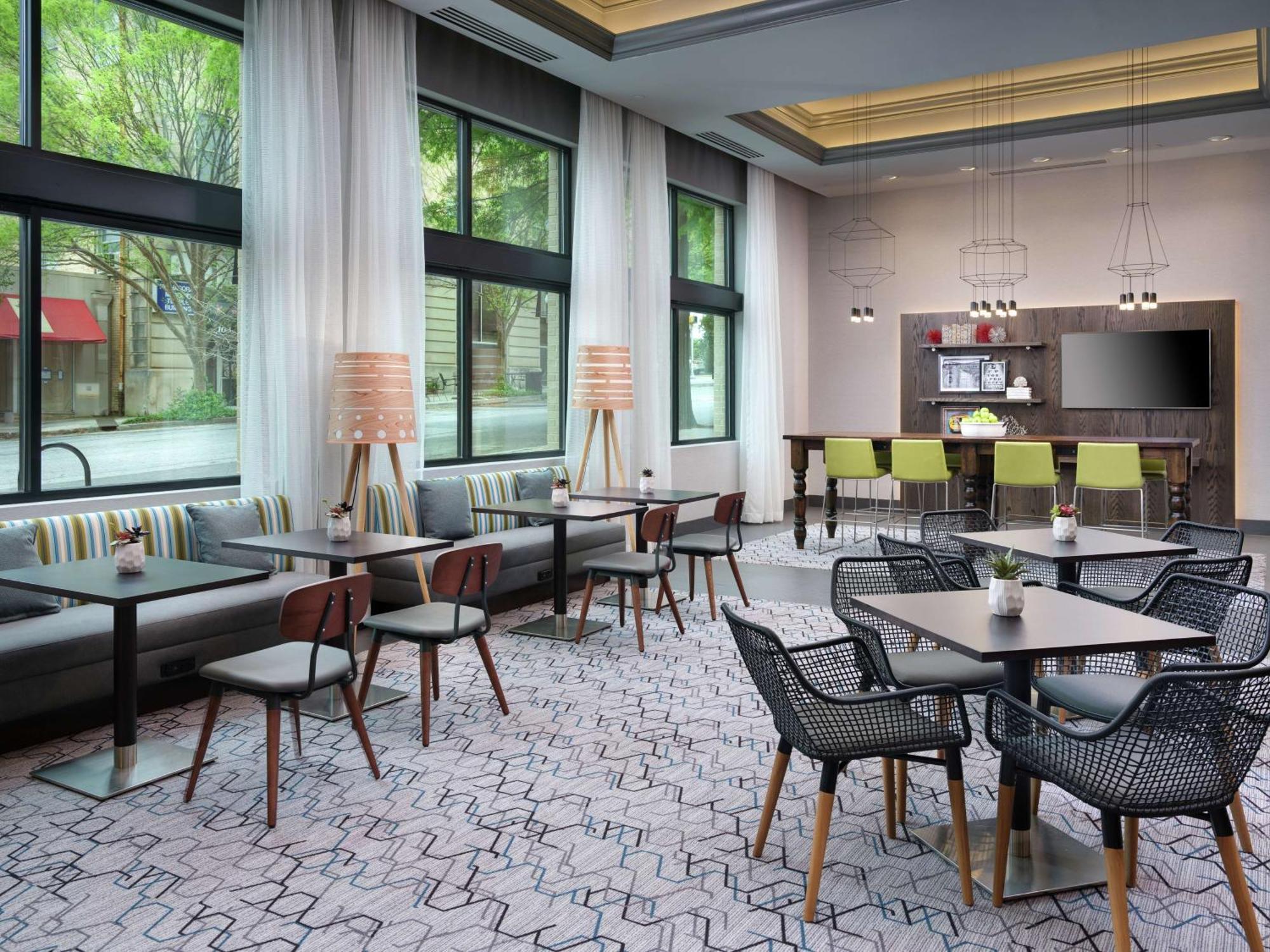 Hampton Inn & Suites Atlanta Decatur/Emory Ngoại thất bức ảnh